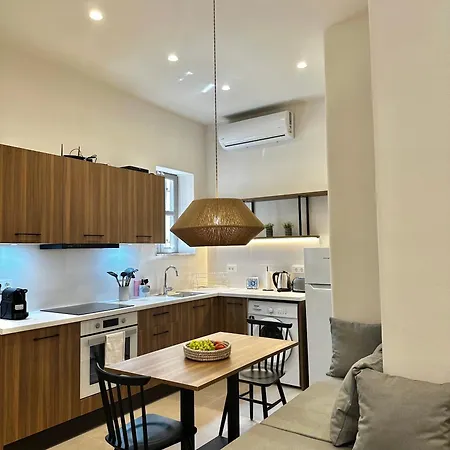 Serenity Hébergement de vacances Chalki Town