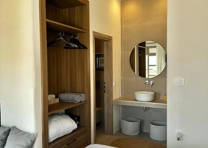 בית נופש Serenity האלקי