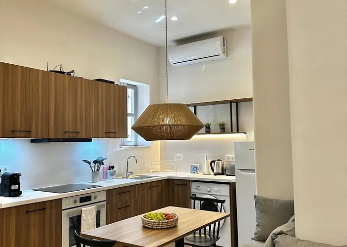 Serenity Tatil Evi Chalki Town